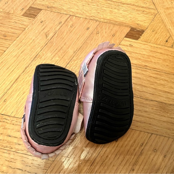 Two Pairs rosegold and pink Lily & Jack Mocs. Two pairs. Size 6-12 months. - Picture 5 of 8